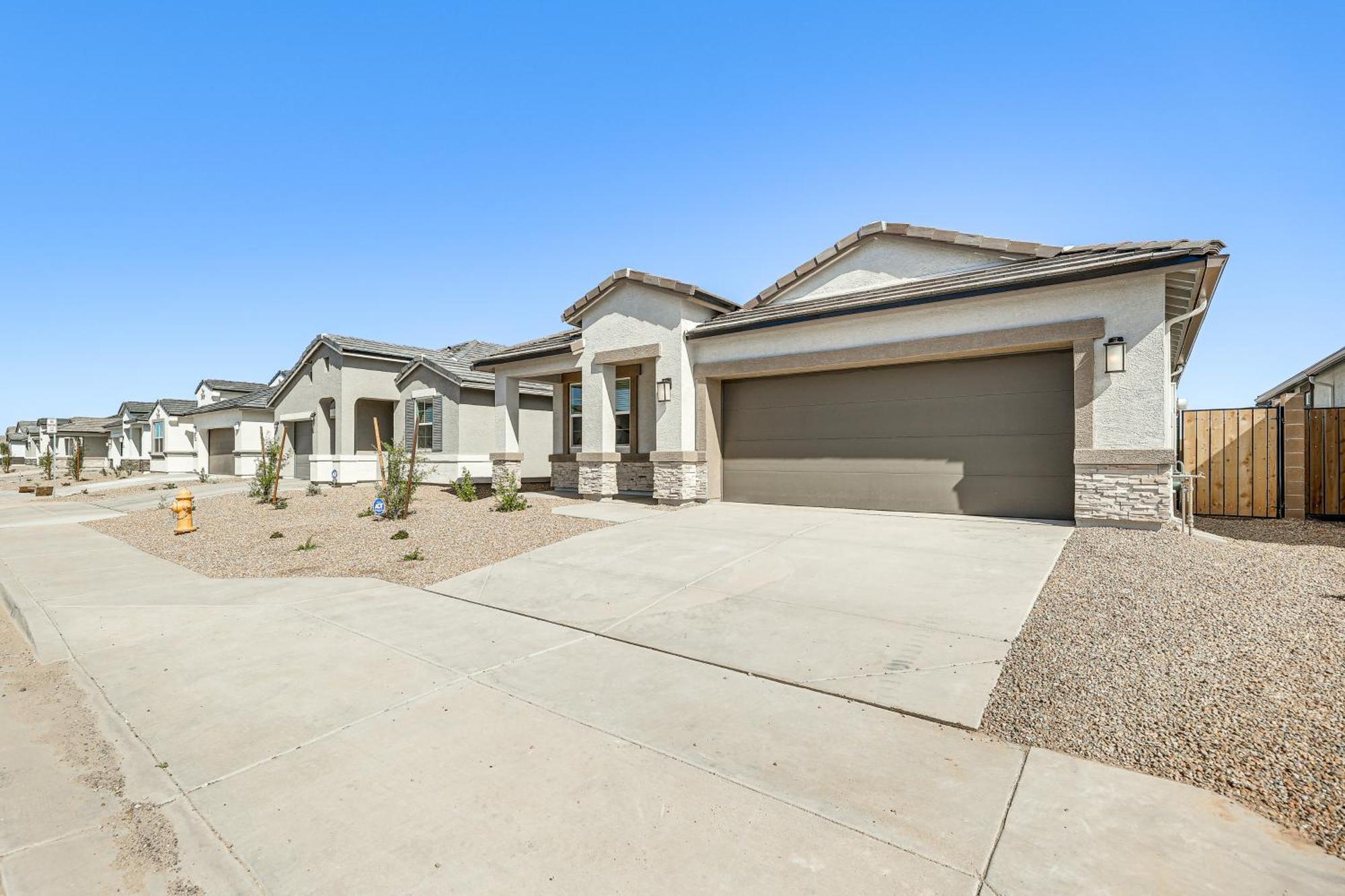 Maricopa Home With Putting Green And Covered Patio! Exterior photo